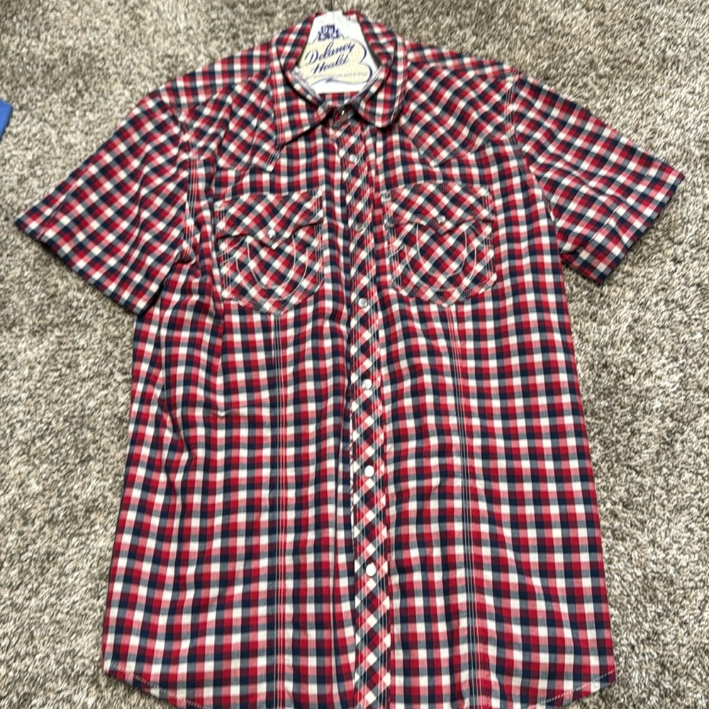 True religion men’s short sleeve shirt